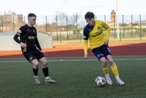 Read more about the article Aaron is Quigg off the mark