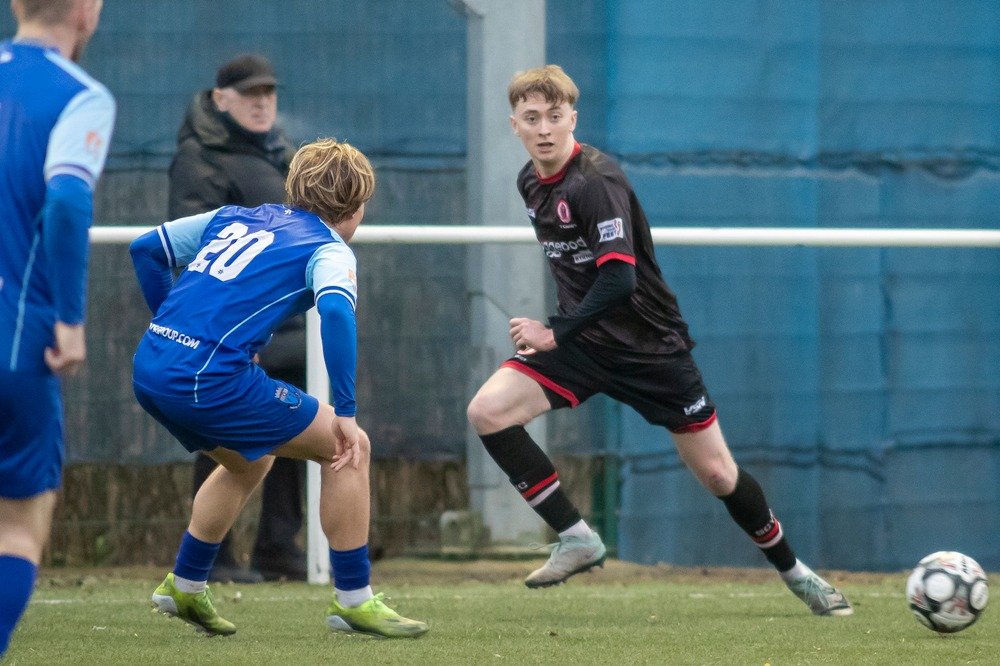 You are currently viewing Midfielder McManus makes Blues move