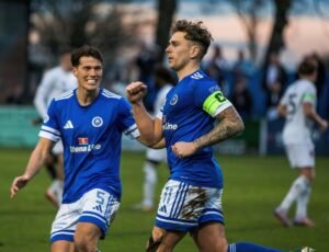 Read more about the article Russell moves on